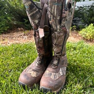 Cabela’s Thinsulate Hunting Boots Women’s 10
